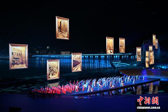 粤港澳共同承办的第十五届全运会落幕后港澳民