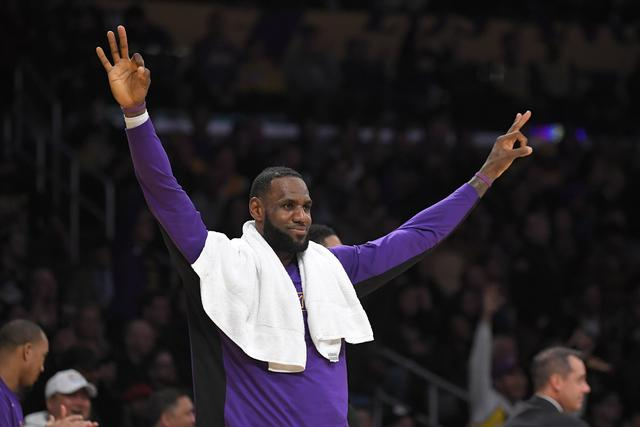 詹姆斯与威少的助攻王之争：谁将打破历史纪录