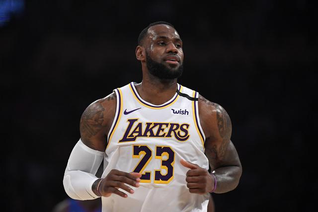 詹姆斯与威少的助攻王之争：谁将打破历史纪录