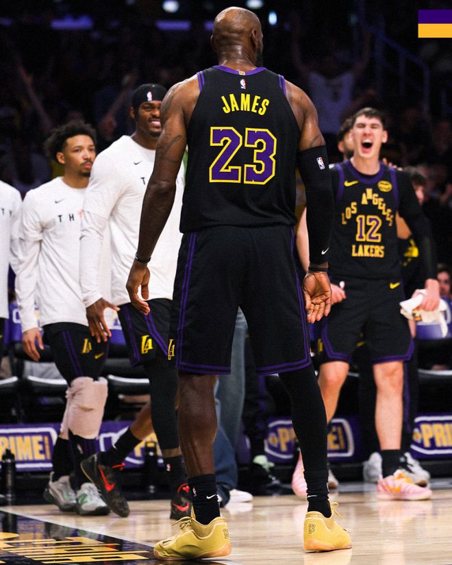 勒布朗詹姆斯砍28+12助创多项历史纪录 湖人双杀